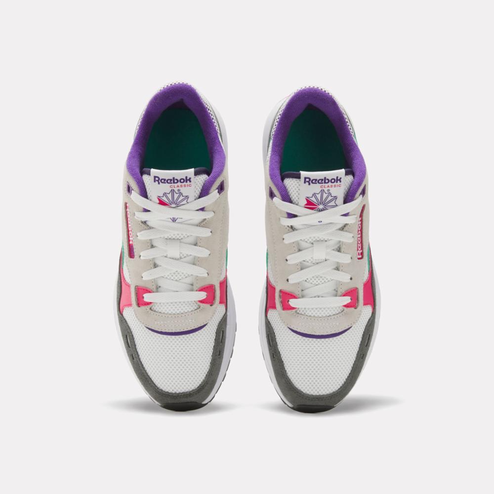 Reebok Footwear Men Classic Leather 2400 Shoes CHALK/GREY 5/BOLD PINK