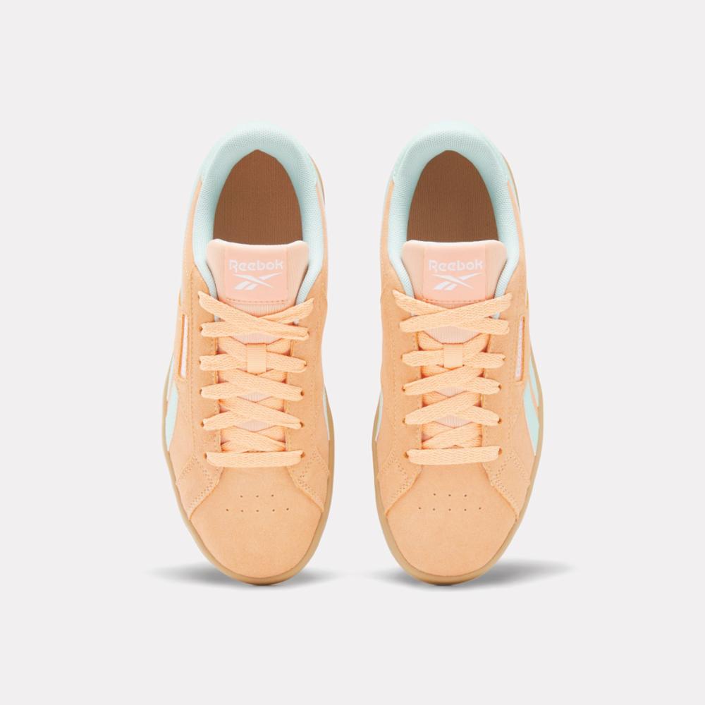 Reebok Footwear Women Reebok Court Retro Shoes SUNKISSEDORANGE/GLITCHAQUA/GUM