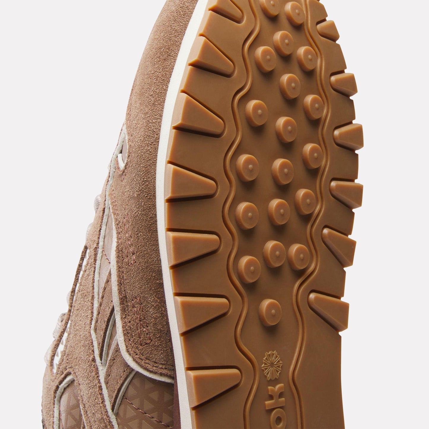 Reebok Footwear Men Reebok x White Mountaineering Classic Leather Shoes BROWN/BROWN/BROWN