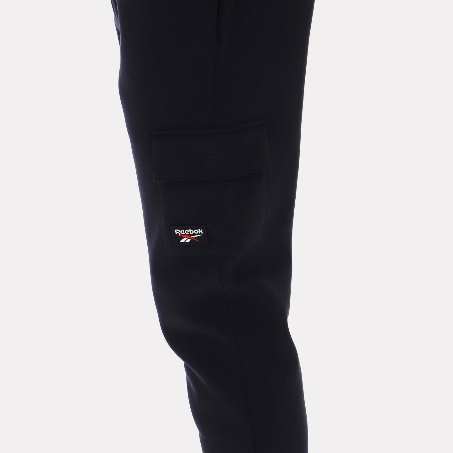Reebok Apparel Men Reebok Cargo Pocket Cuffed Pants BLACK