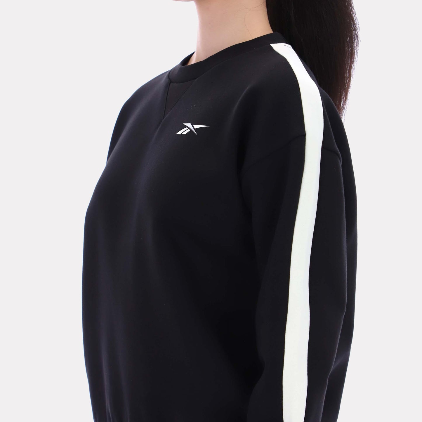 Reebok Apparel Women Core Crewneck Sweater BLACK