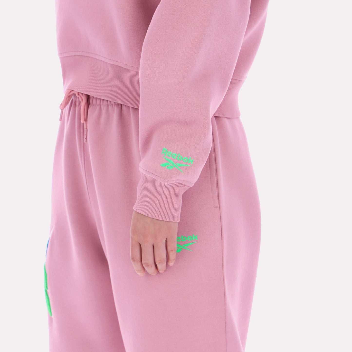 REEBOK APPAREL WOMEN Triple Boucle Logo Hoodie DUSTY ROSE