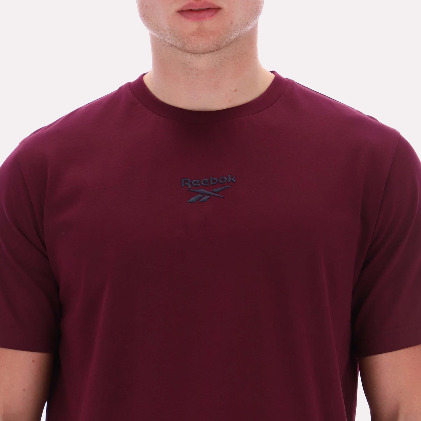 Reebok Apparel Men Core Essentials T-Shirt BLACK CHERRY