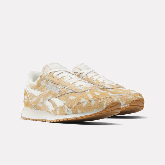 REEBOK FOOTWEAR WOMEN Classic AZ Shoes CHALK/ESPRESSO/GUM