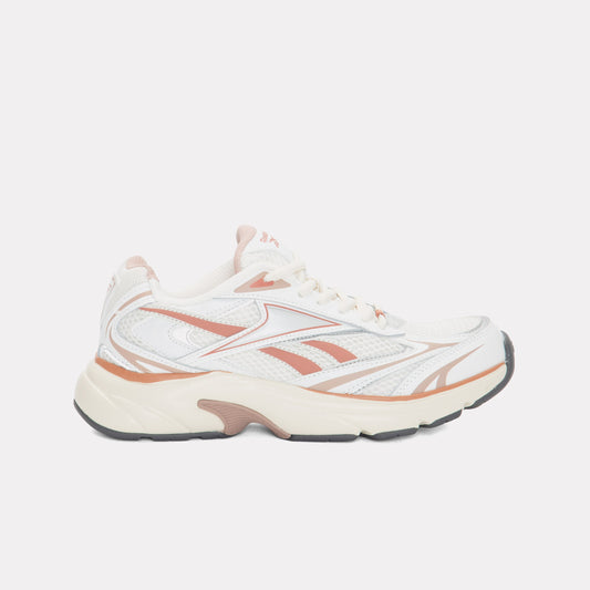 REEBOK FOOTWEAR WOMEN Belwave Shoes FTWRWHITE/CHALK/FADEDRED