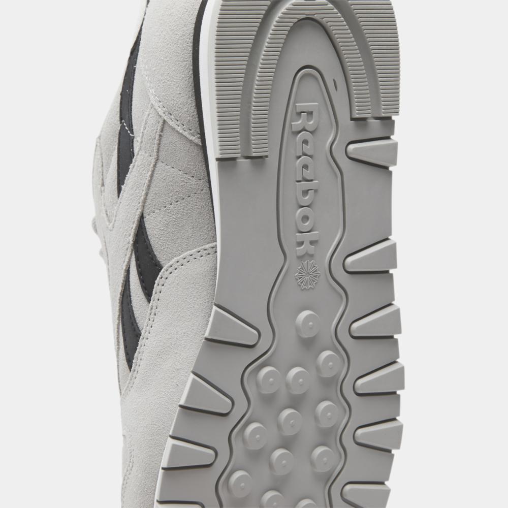 Reebok Footwear Men Classic Leather Shoes STEELY FOG /CORE BLK/RETRO GLD