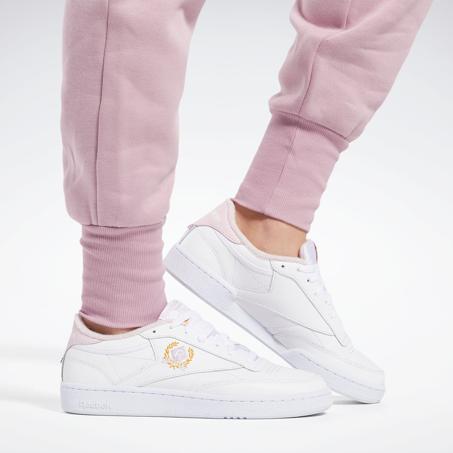 Reebok Apparel Women Classics Fleece Joggers Inflil...