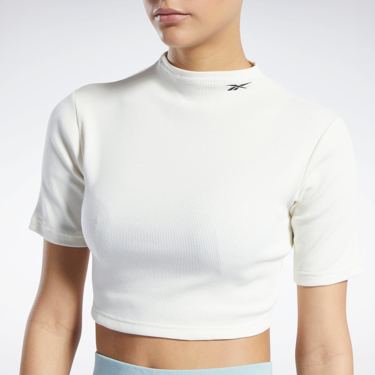 Reebok Apparel Women Short Sleeve Rib Tight Shirt Clawht - Chemise à manches courtes côtelée