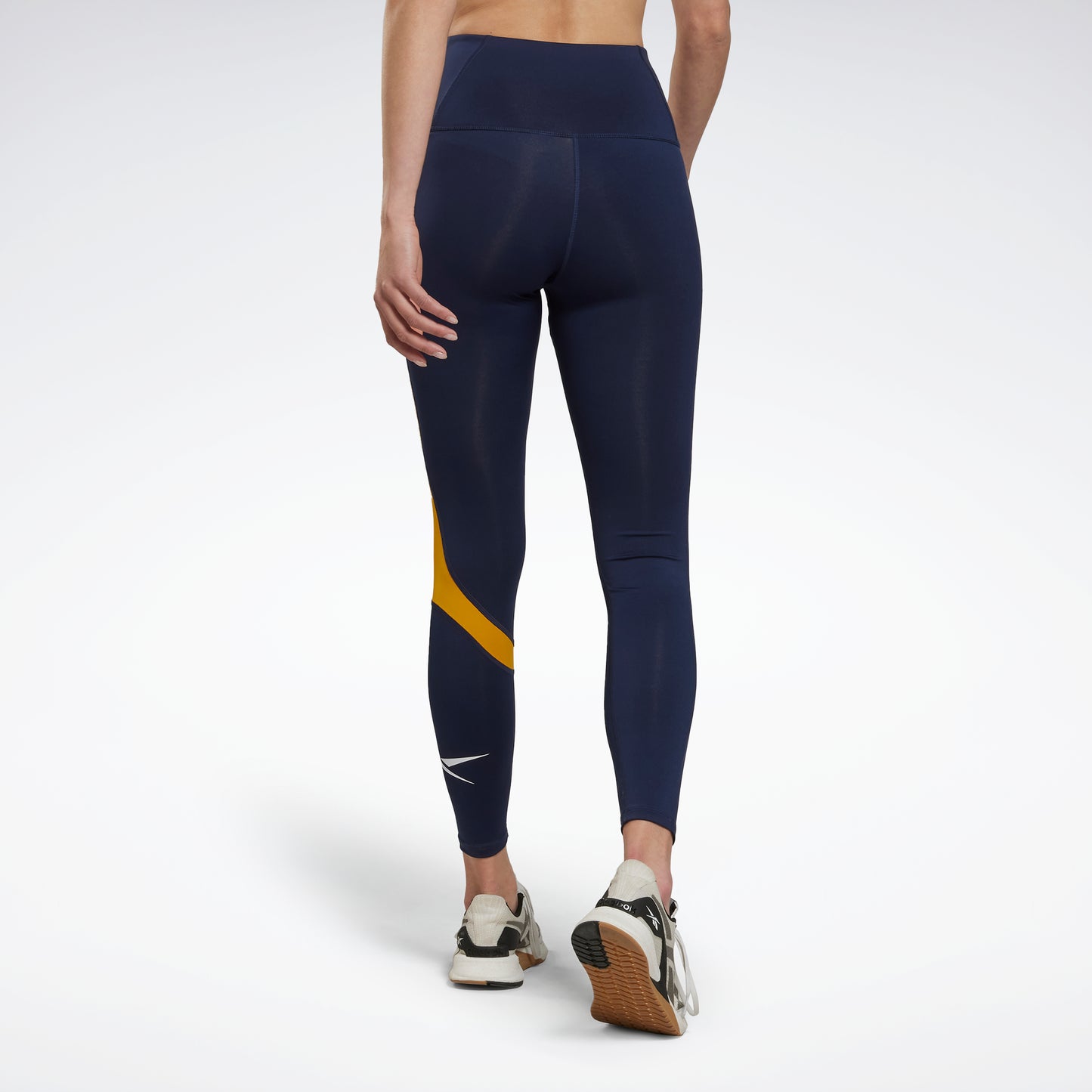 Reebok Apparel Women Workout Ready Vector Leggings Vecnav