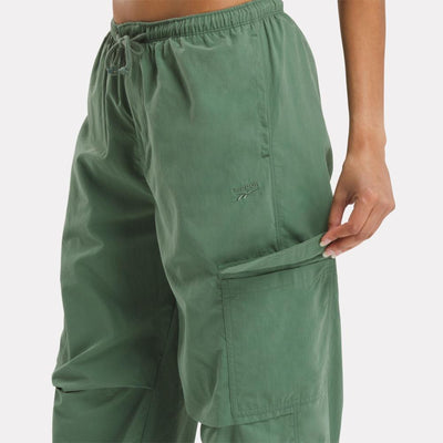 Reebok Apparel Women Wardrobe Essentials Cargo Pants ESCAPE GREEN