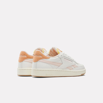 Reebok Footwear Women Club C Revenge Vintage Shoes CHALK/BLEACHEDPEACH/SUNKISSEDO