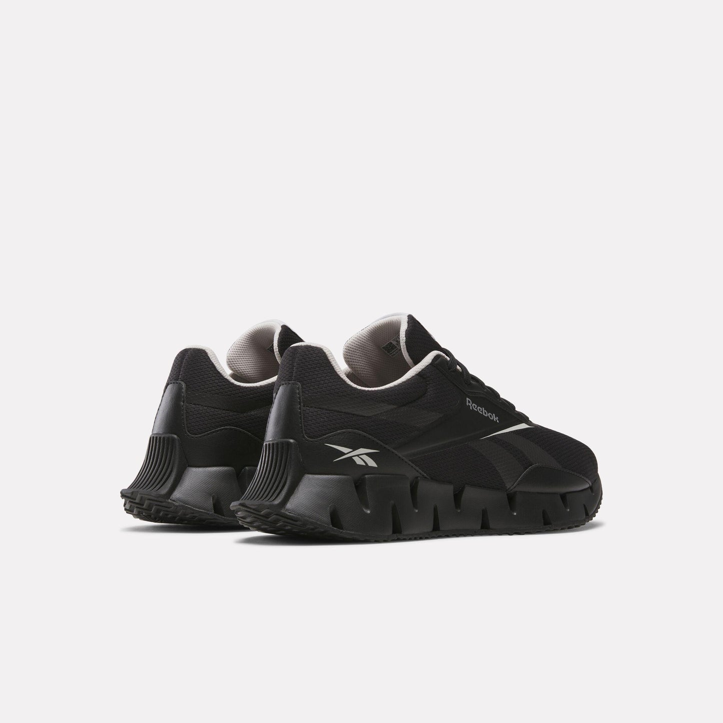 Reebok Footwear Men Zig Dynamica STR Shoes BLACK/WASHEDBLACK/MISTGREY