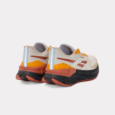 Reebok Footwear Men FloatZig 1 Adventure Shoes SAND/WASHED BLACK/HOOP RED