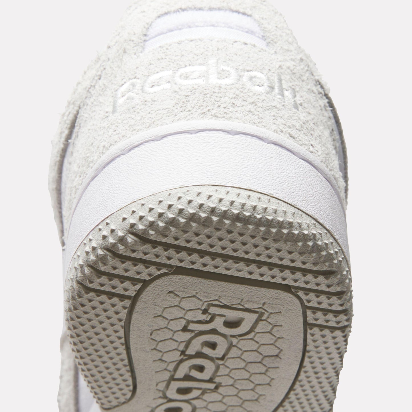 Reebok Footwear Men BB 4000 II Retro Basketball Shoes WHITE/WHITE/WHITE