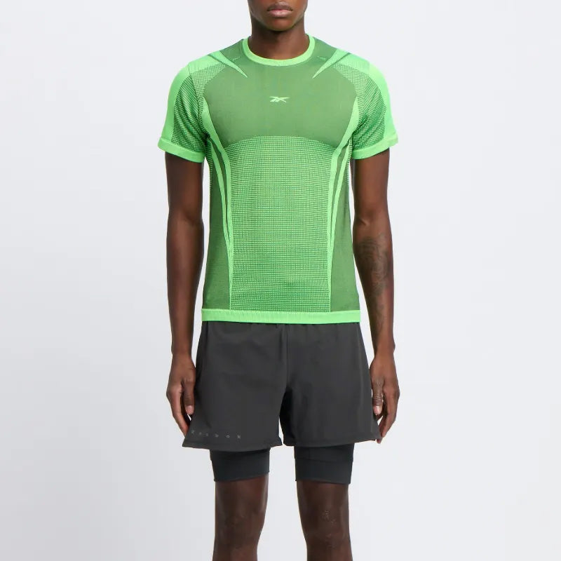 Men's Tops & T-Shirts