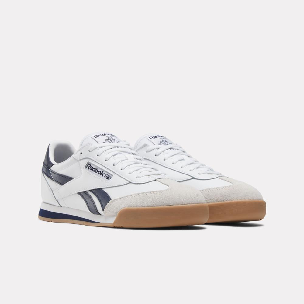 Reebok Footwear Men Campio XT Shoes FTWRWHITE/VECTORNAVY/RBKGUM04