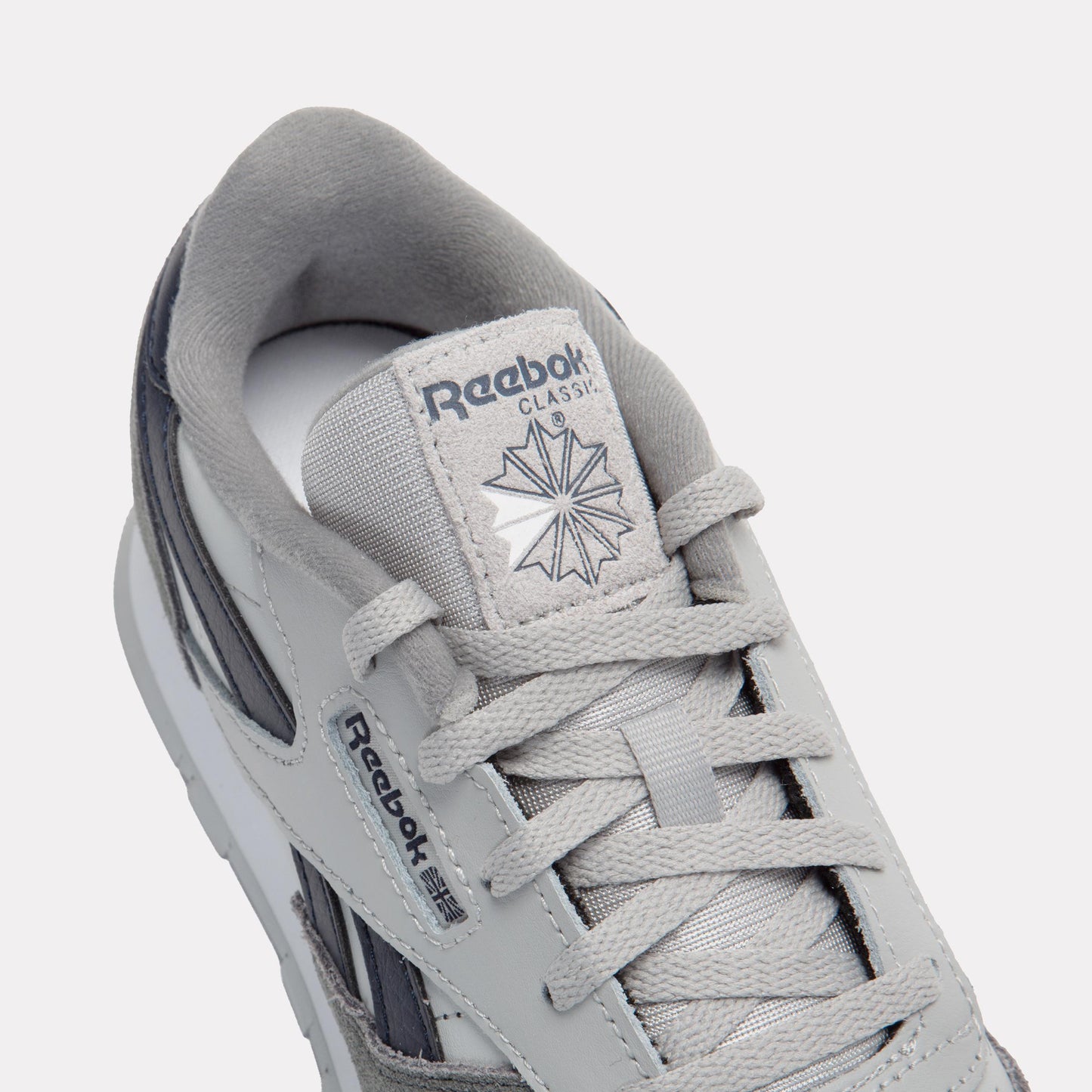 Reebok Footwear Kids Classic Leather Shoes – Pre-School GREY4/GREY1/VECTORNAVY