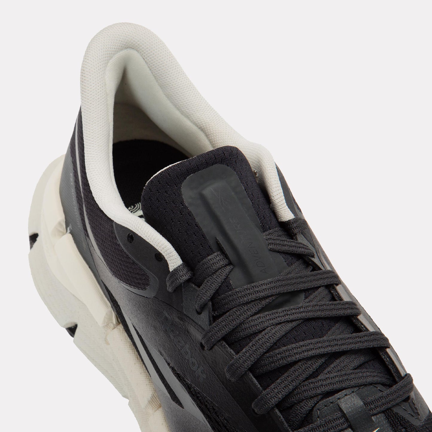 Reebok Footwear Men FloatZig 1 Adventure Shoes BLACK/GREY 6/ALABASTER