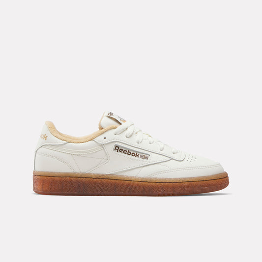REEBOK FOOTWEAR WOMEN Club C 85 Shoes VINTAGECHALK/CHALK/CAMEL