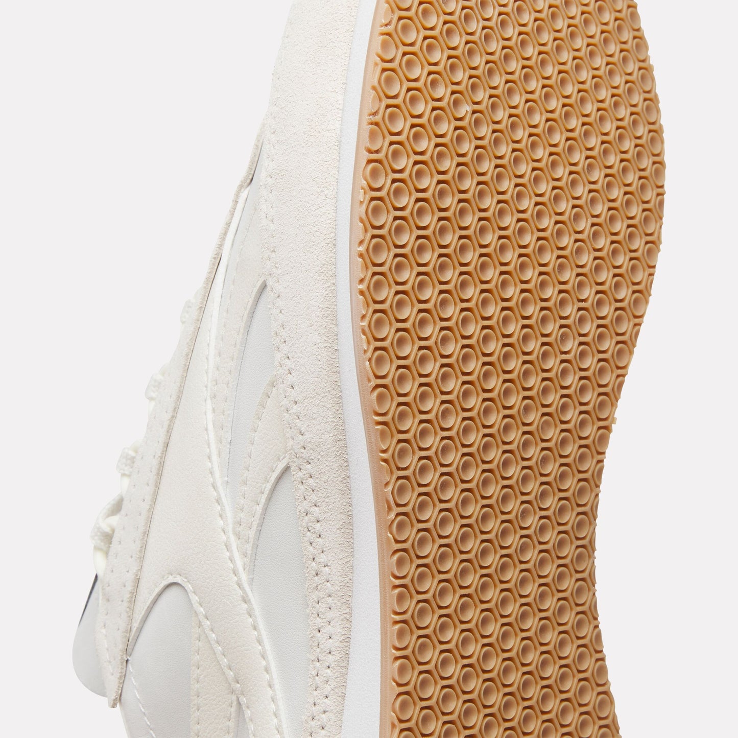 REEBOK FOOTWEAR UNISEX Camargue Shoes ALABASTER/BARELY GREY/CHALK