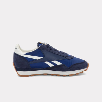 Reebok Footwear Men Aztec II Shoes VECT NAVY/CLASSIC COBALT/CHALK