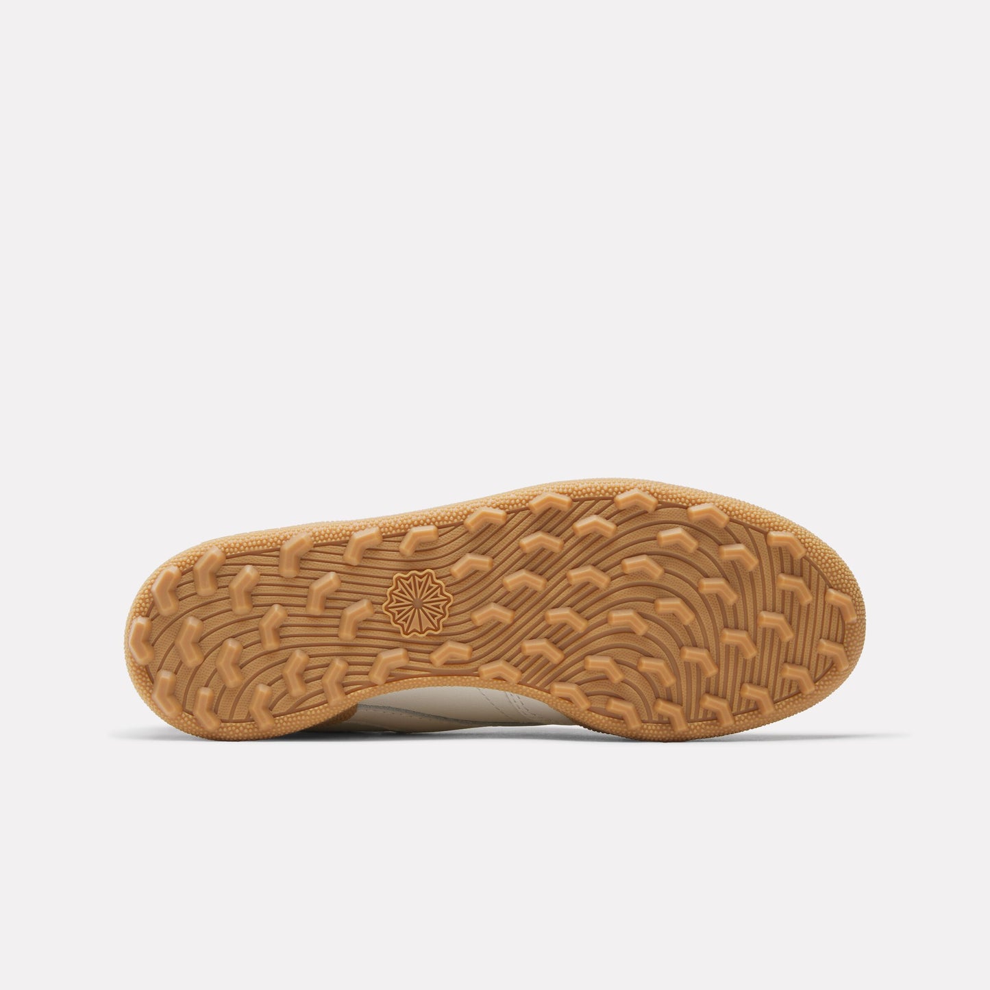 REEBOK FOOTWEAR WOMEN Club C Golf Shoes CHALK/CLASSIC BURGUNDY