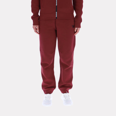 Reebok Apparel Women Everyday Scuba Slim Joggers CLASSIC BURGUNDY