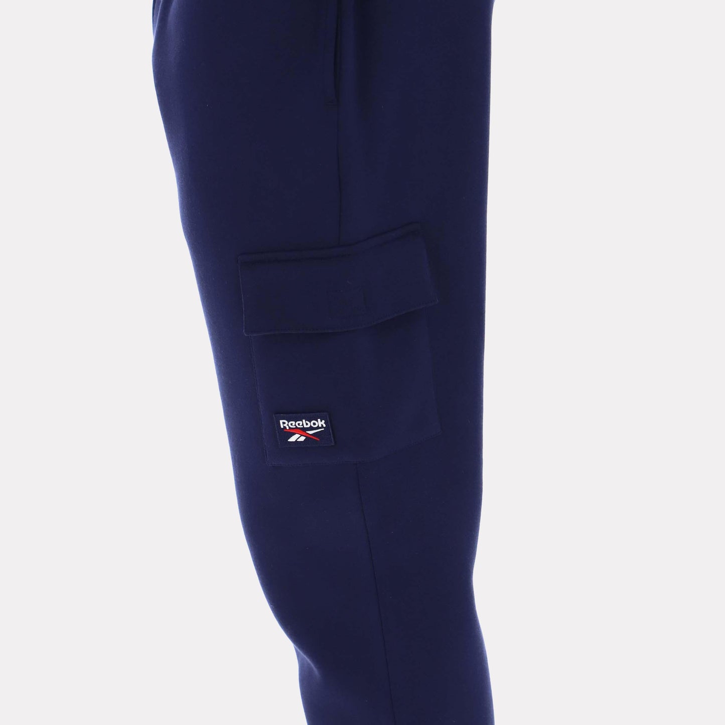 Reebok Apparel Men Reebok Cargo Pocket Cuffed Pants VECTOR NAVY