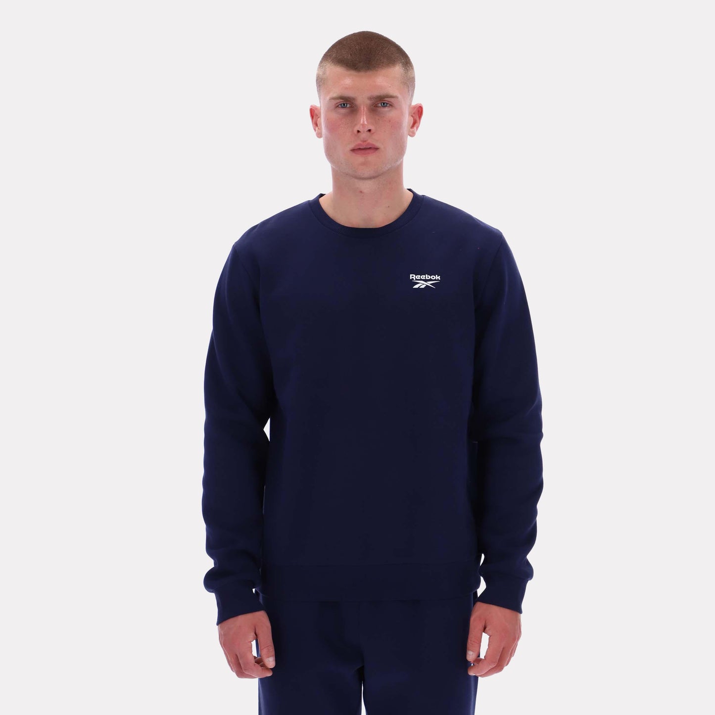 Reebok Apparel Men Essential Logo Crewneck Sweatshirt VECTOR NAVY