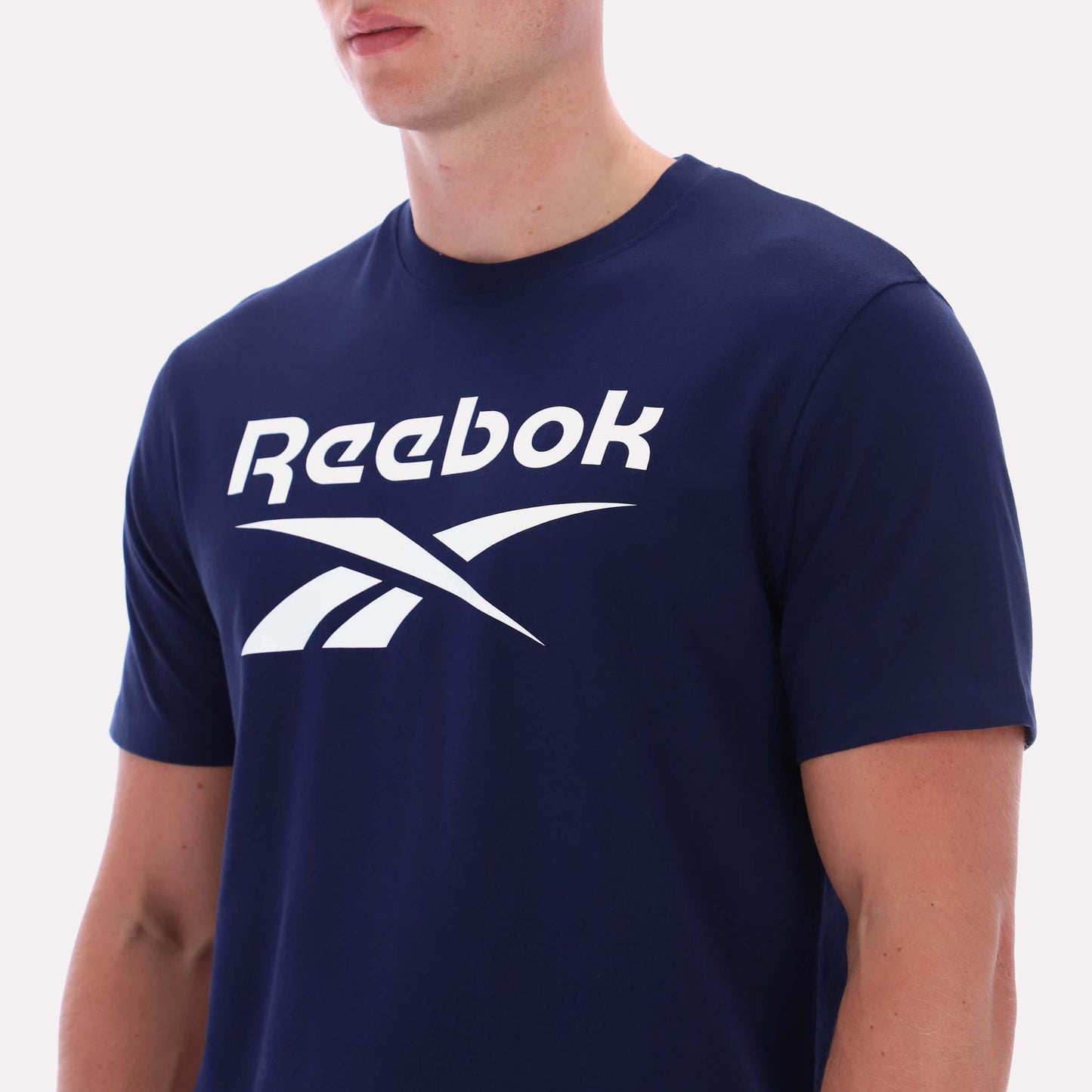 Reebok Apparel Men  Big Logo Crewneck Short Sleeve Tee VECTOR NAVY