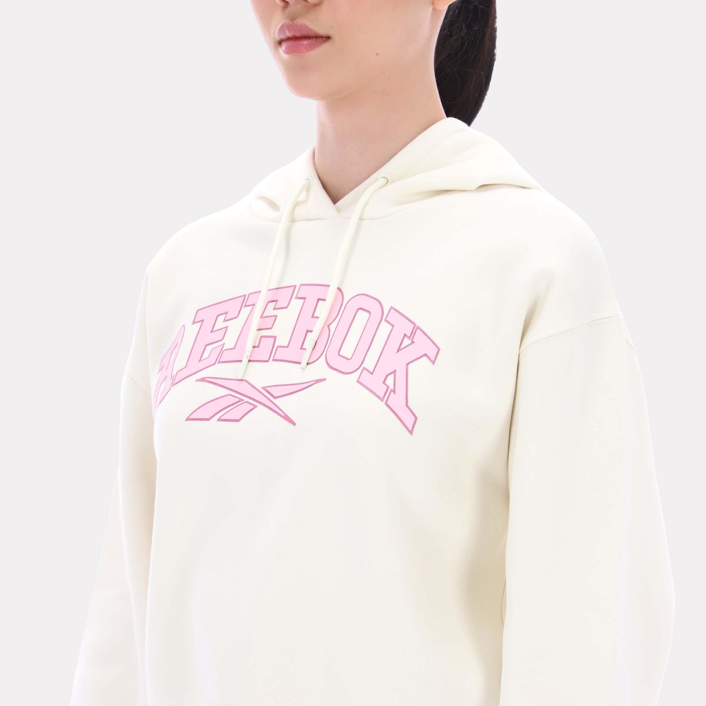 Reebok Apparel Women Varsity Logo Cropped Graphic Hoodie VINTAGE CHALK