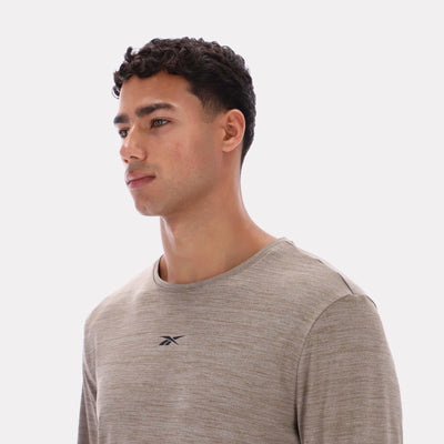 Reebok Apparel Men Relaxed Long Sleeve Yoga T-Shirt GRITTY GREY MARL