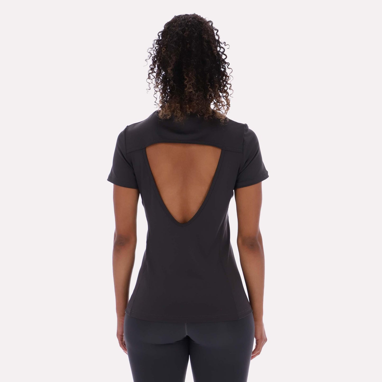 Reebok Apparel Women RBK-Lab Vented Outdoor T-Shirt WASHED BLACK