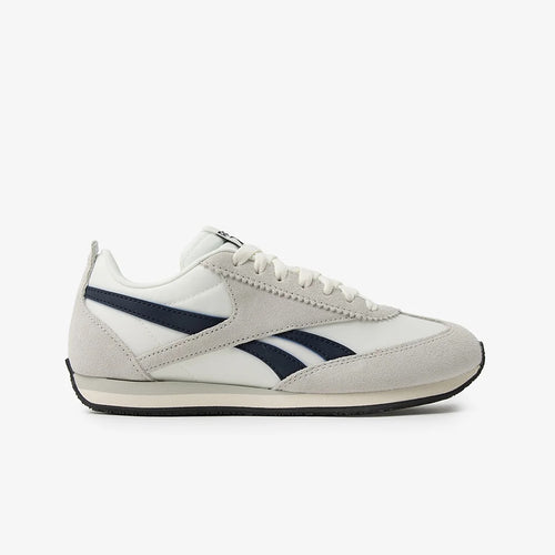 REEBOK FOOTWEAR UNISEX R100 Shoes CHALK/SOFTGREY/VECTORNAVY