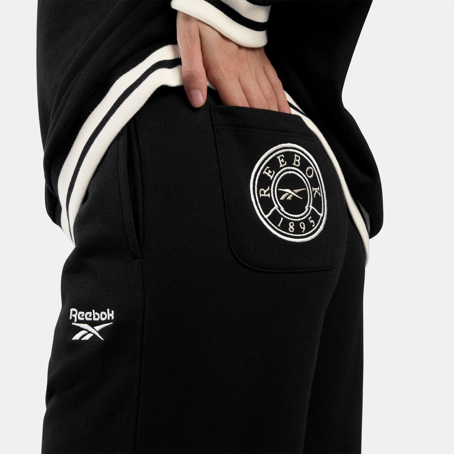 REEBOK APPAREL WOMEN Lawn Club Joggers BLACK