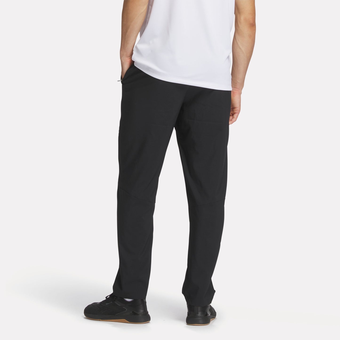 REEBOK APPAREL MEN ID TRAIN WOVEN PANTS MEN BLACK
