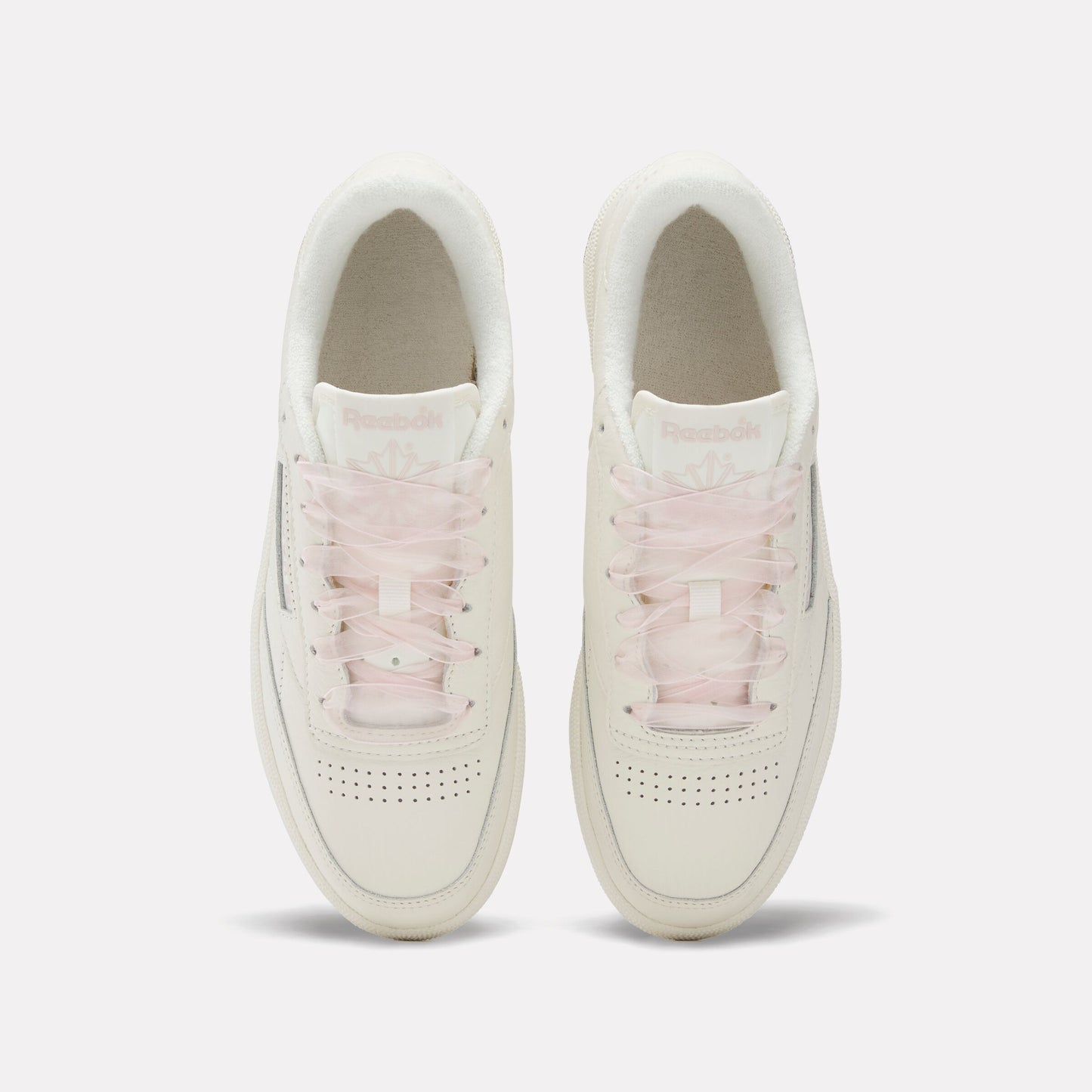 REEBOK FOOTWEAR WOMEN Club C 85 Vintage Shoes CHALK/ELEMENTALPINK/GUM