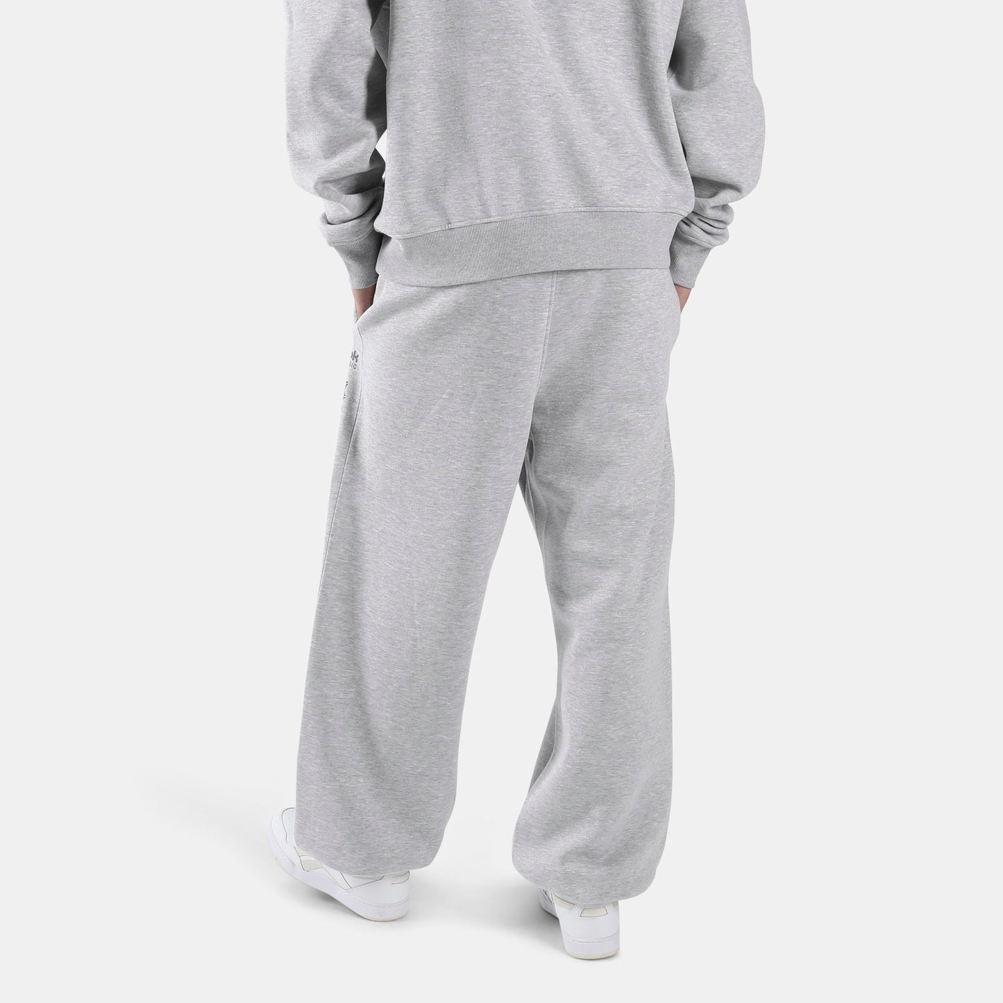 REEBOK APPAREL MEN Starcrest Relaxed Jogger Pants LIGHT GREY MARL