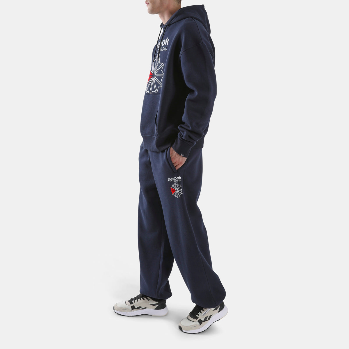 REEBOK APPAREL MEN Starcrest Relaxed Hoodie VECTOR NAVY