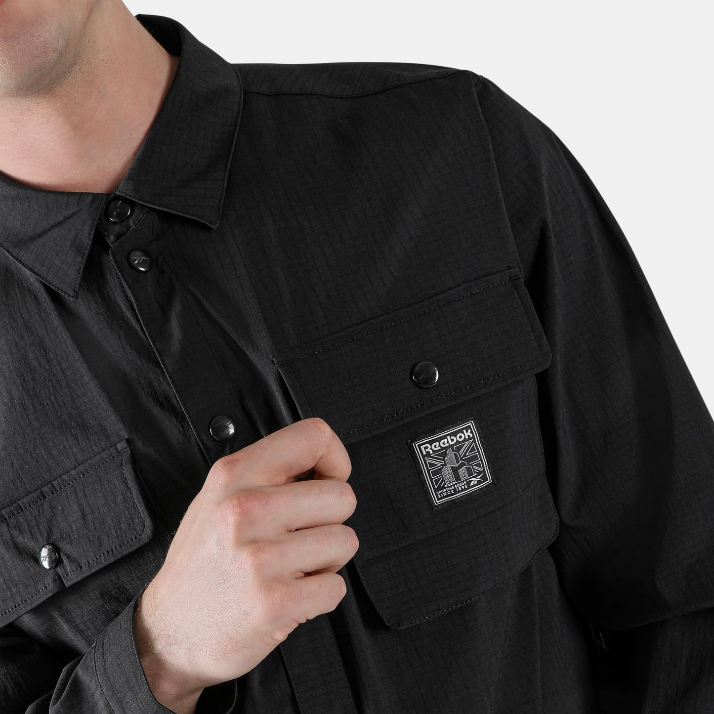 REEBOK APPAREL MEN Forge Standard Utility Shirt BLACK