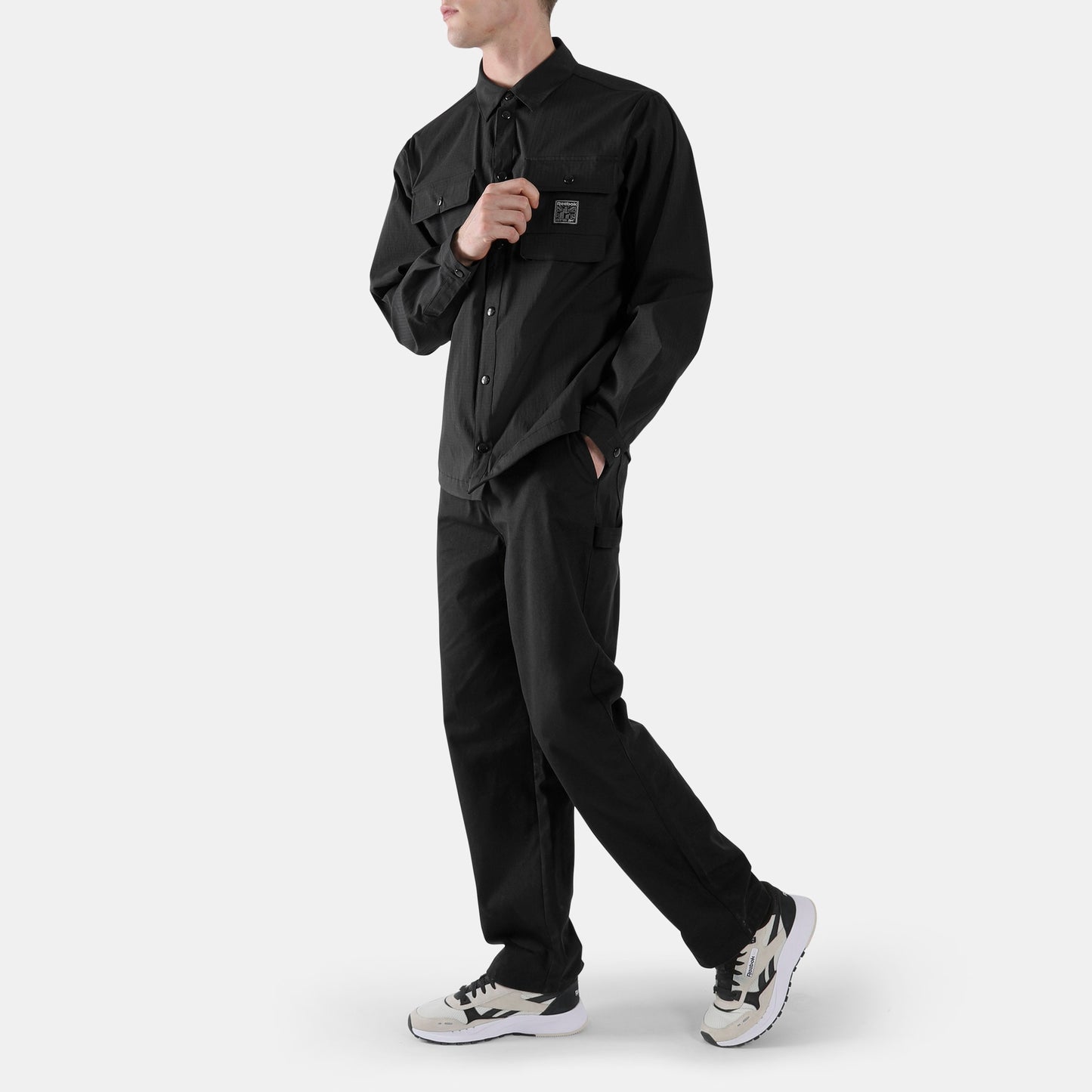 REEBOK APPAREL MEN Forge Standard Utility Shirt BLACK