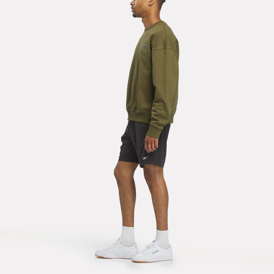REEBOK APPAREL MEN Forge Standard Patch Logo Crewneck Sweatshirt OLIVE STONE