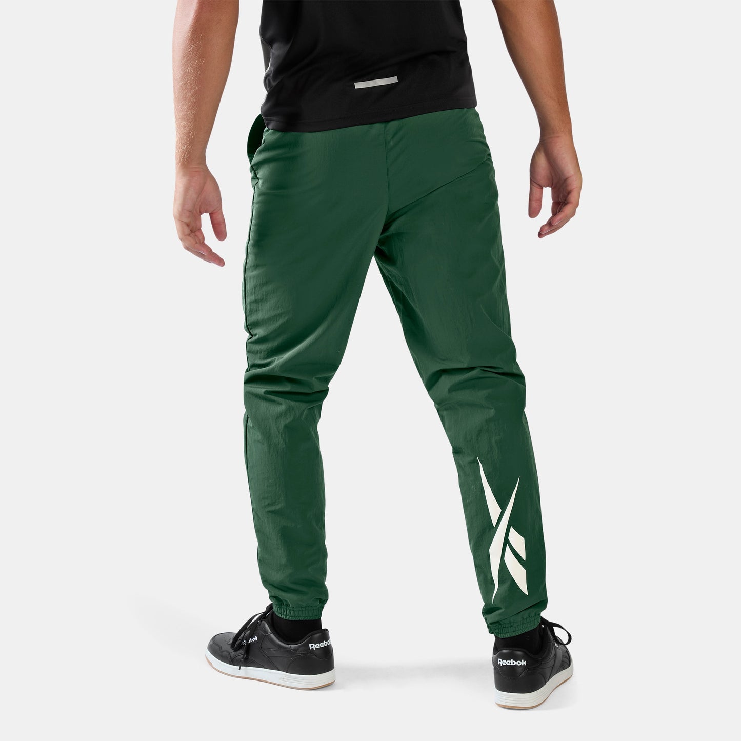 REEBOK APPAREL MEN Vector Track Pants HERITAGE GREEN