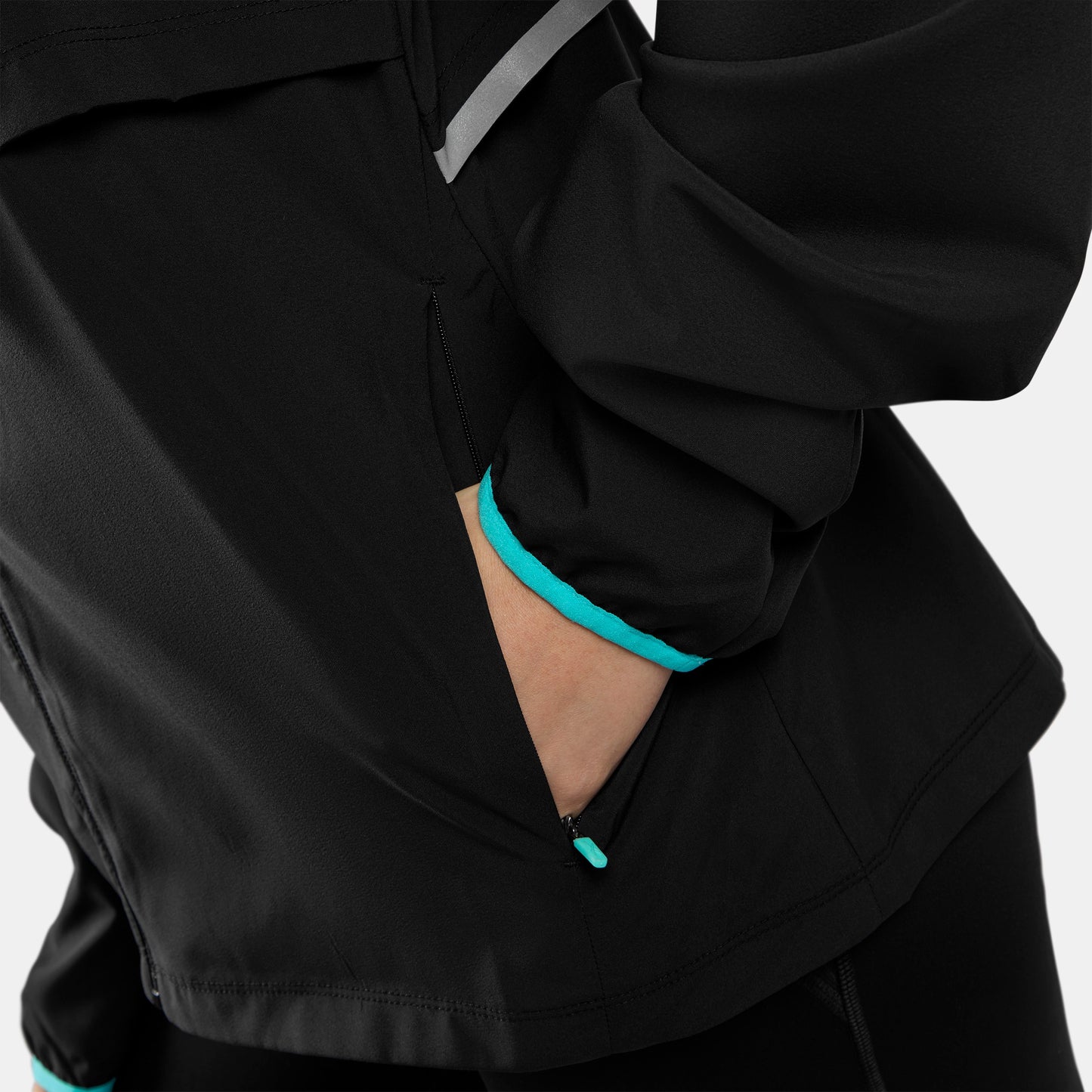 REEBOK APPAREL WOMEN Athlete Speed Lightweight Windbreaker BLACK