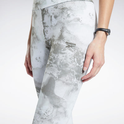 Reebok Apparel Women Classics Cloud Splatter-Print Leggings LGTSAG