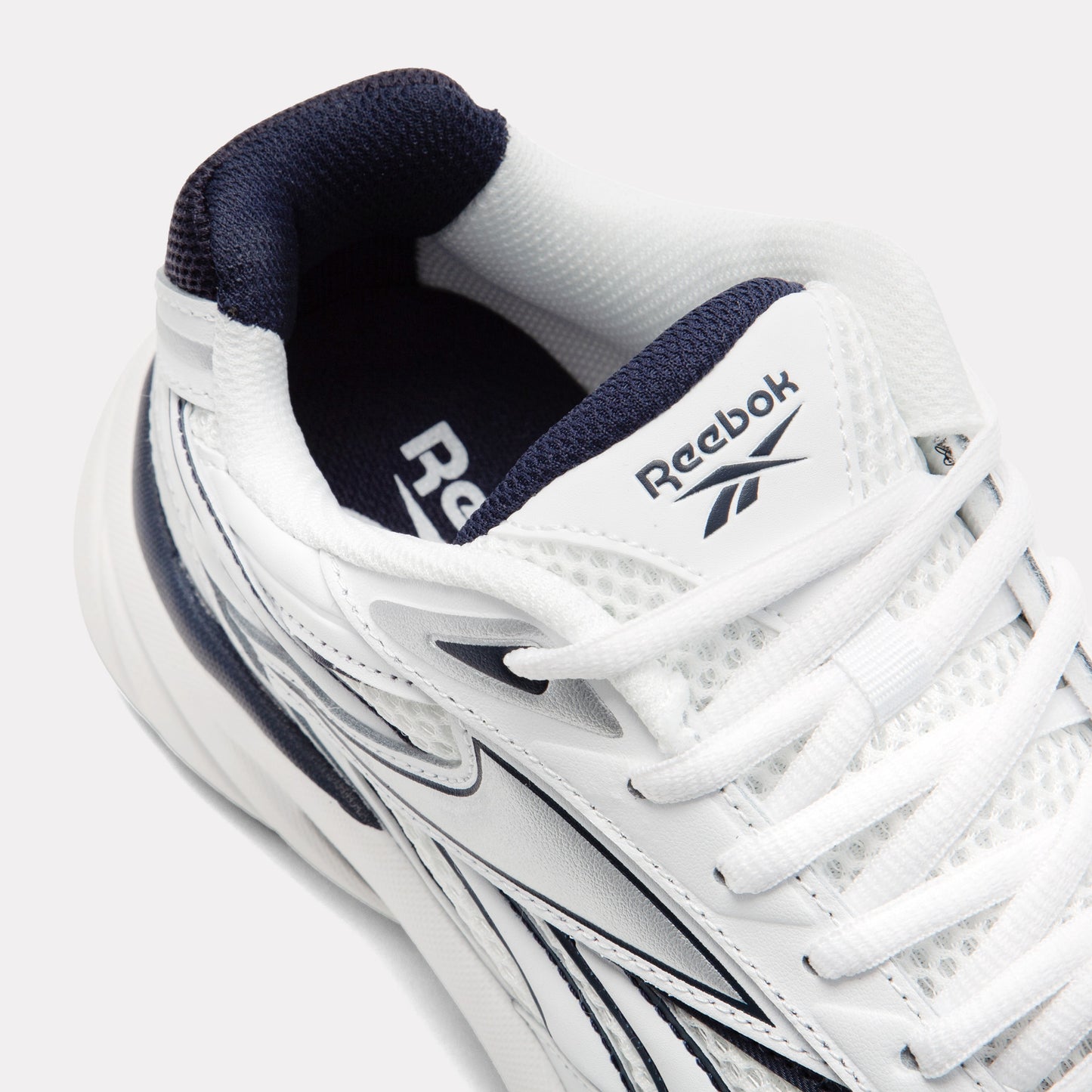 REEBOK FOOTWEAR MEN Belwave Shoes WHITE/SILVER/VECTOR NAVY