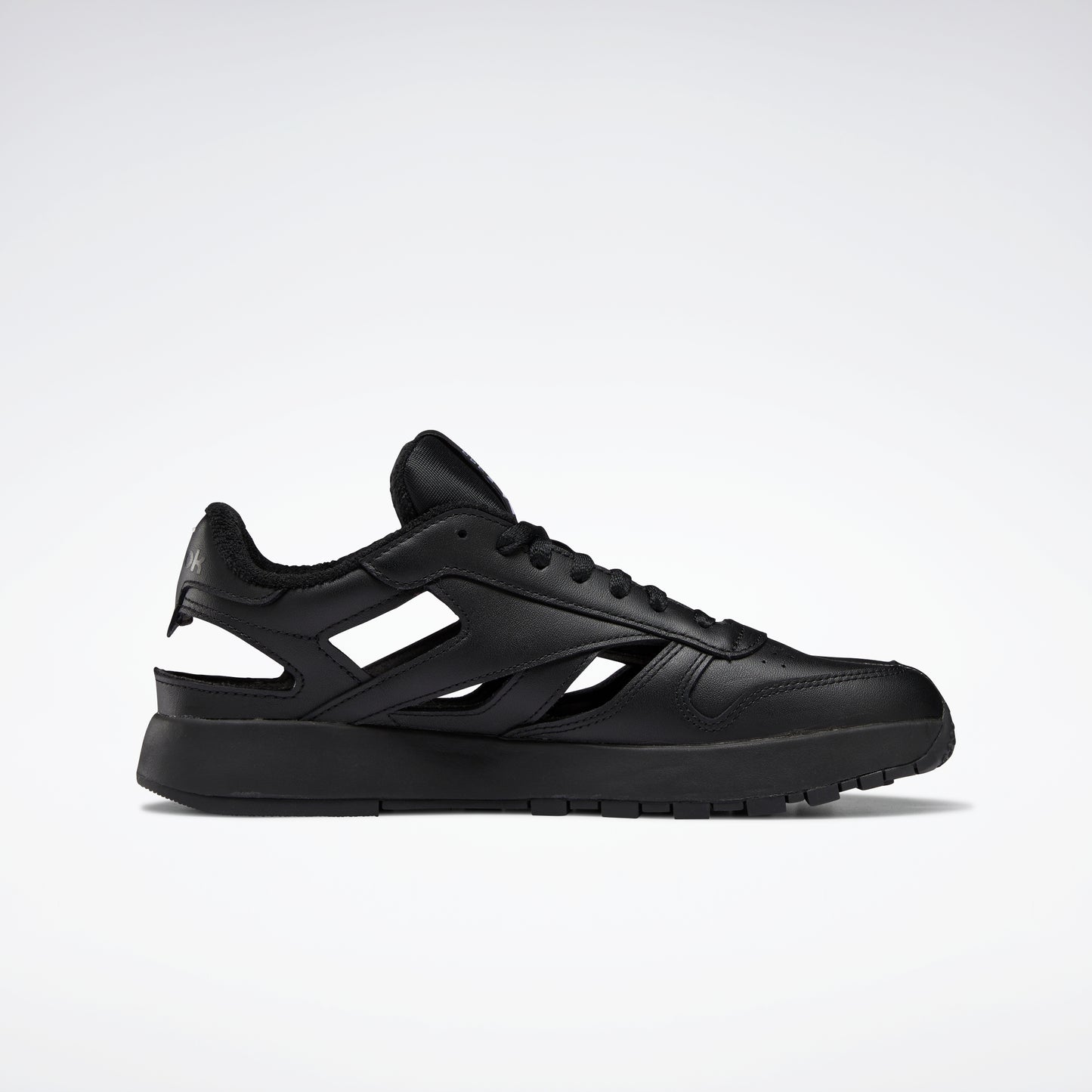 Reebok Footwear Men Maison Margiela Classic Leather Dq Shoes Black/Ftwwht/Black