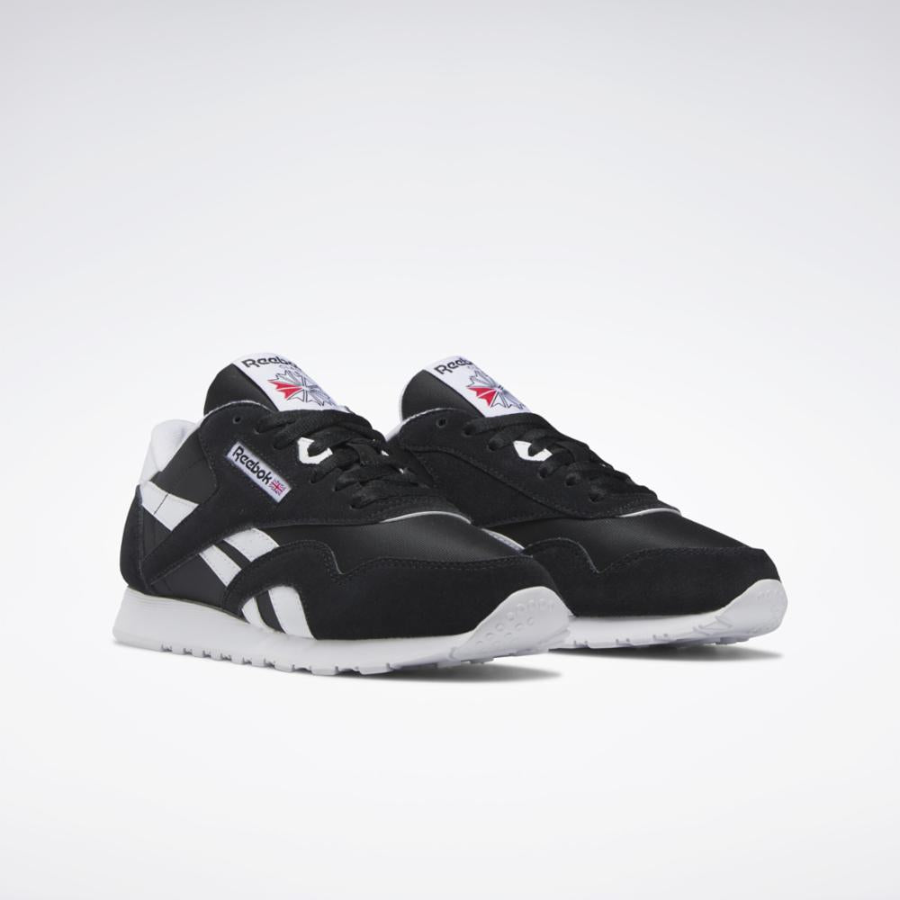 Reebok classic nylon sale trainers in white