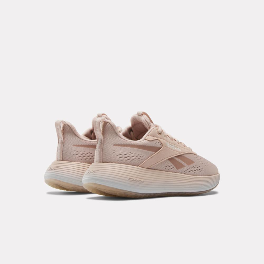 New womens reebok clearance shoes