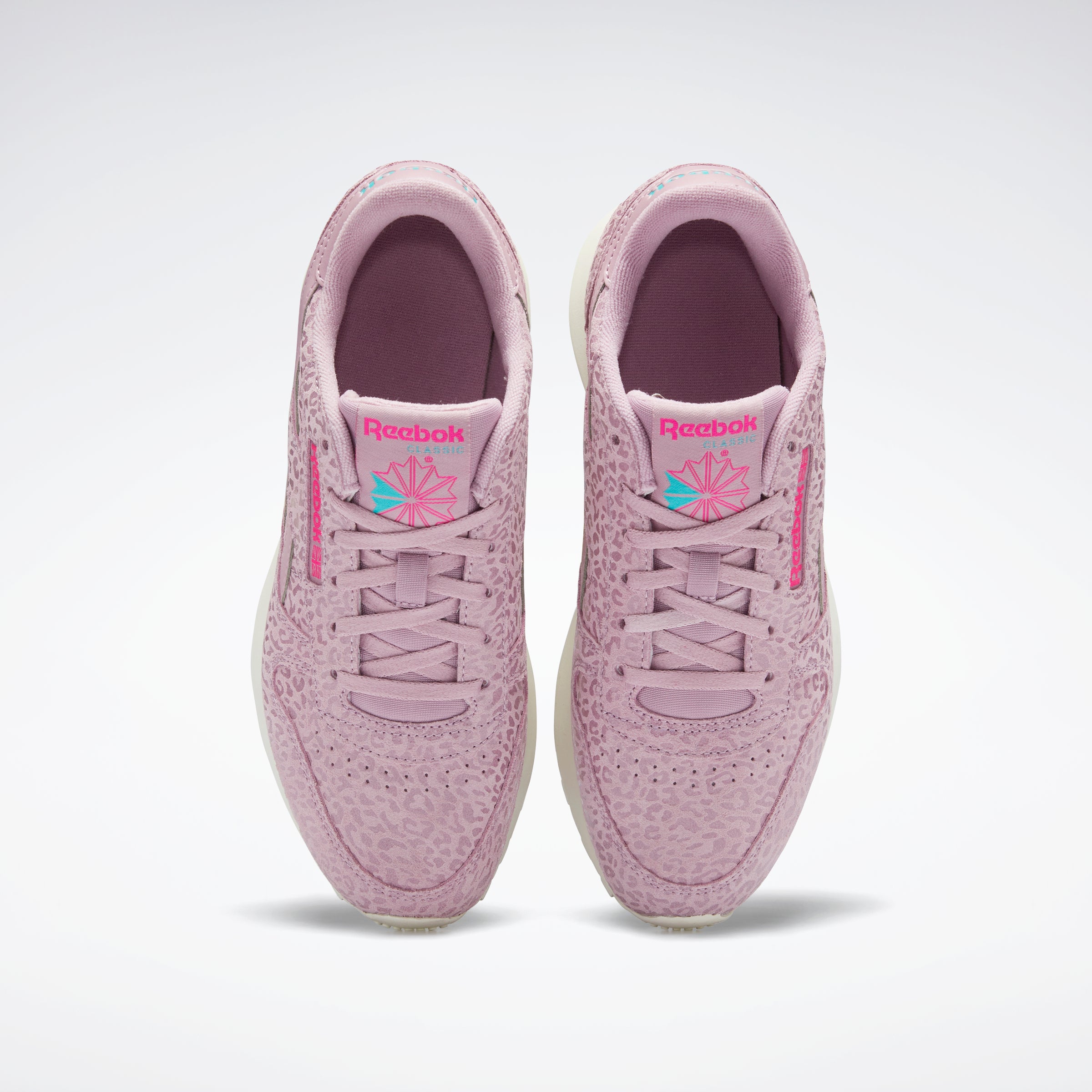 Baby pink reebok hotsell